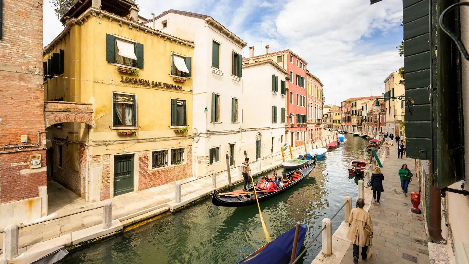 Borgo Canal View Venice 0*,  Italy