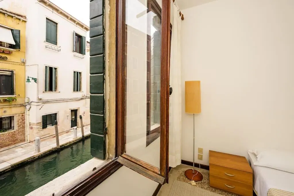 Appartamento Borgo Canal View Venezia